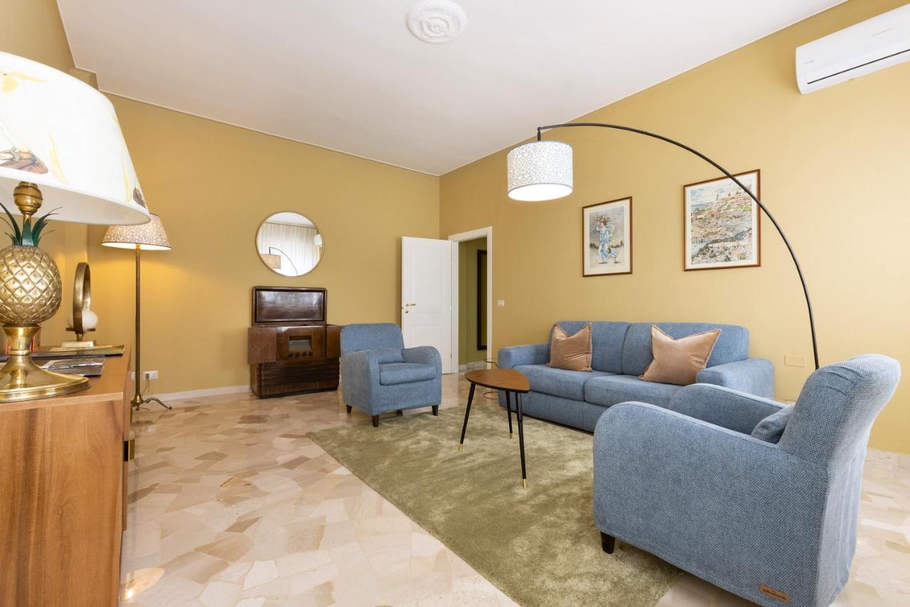 Lilly Apartment Firenze Eksteriør billede